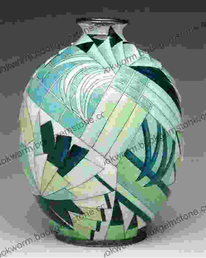 Art Deco Shire Vase With Graduated Geometric Pattern Art Deco (Shire Collections 9)